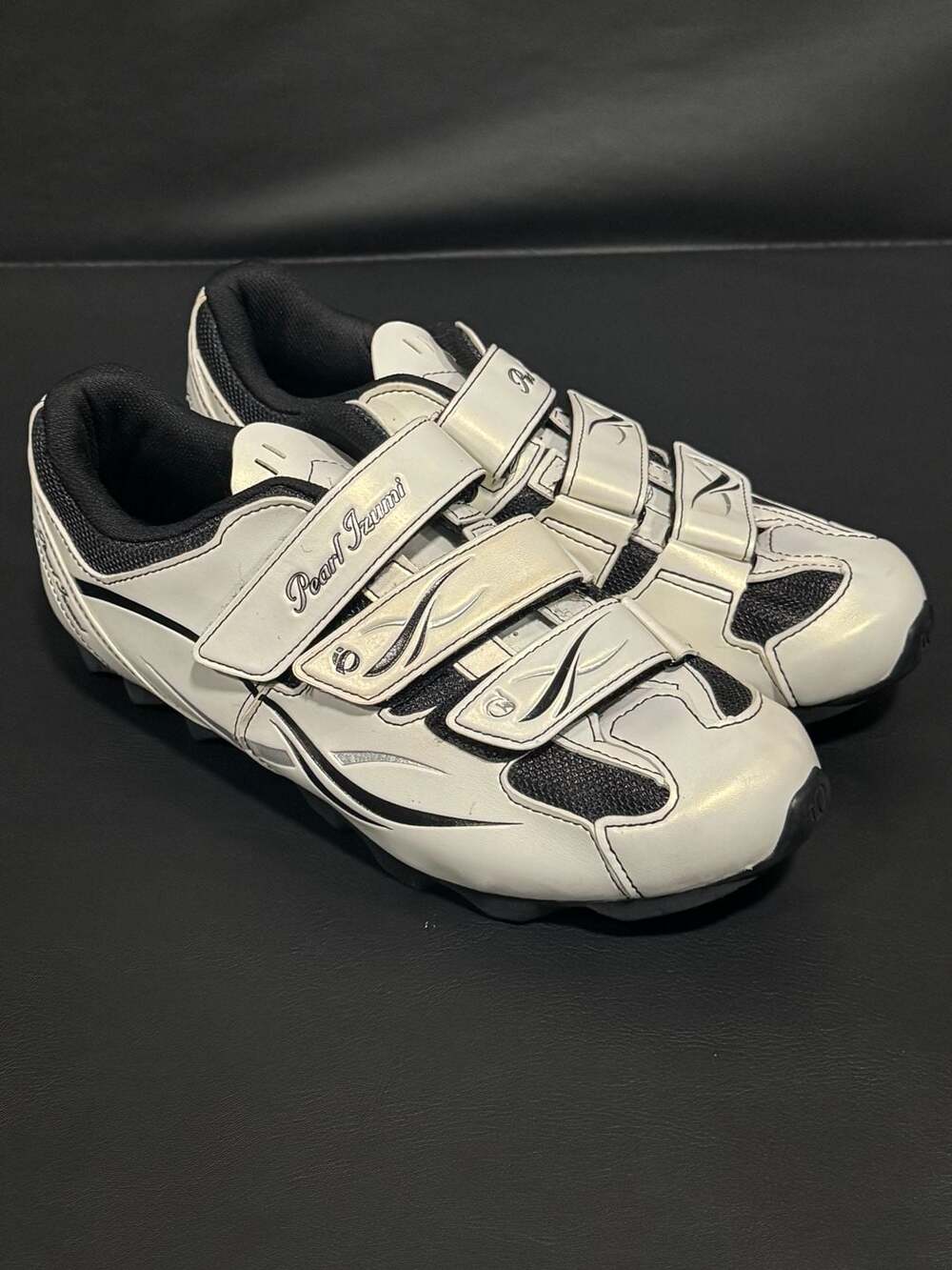 Pearl Izumi Women’s All Road II Mountain Cycling Shoes White Black
